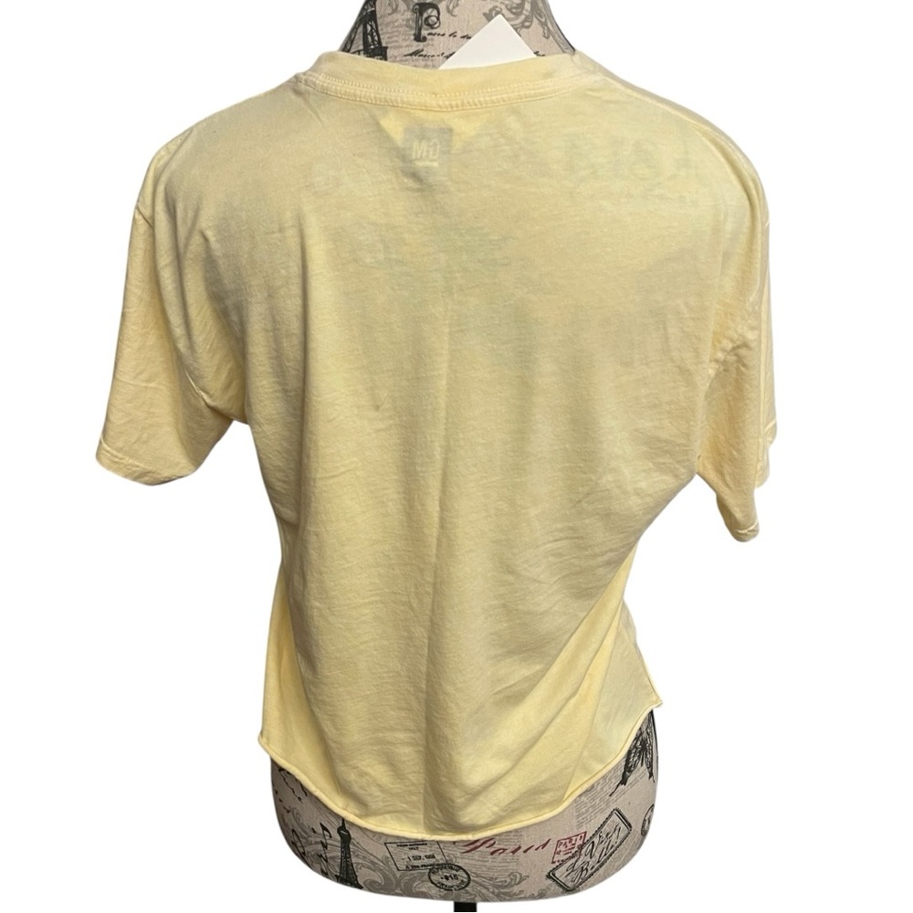 Camaro Graphic Cropped Yellow Tee - Picture 2 of 3
